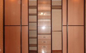 Installed Cabinets With Photo Design